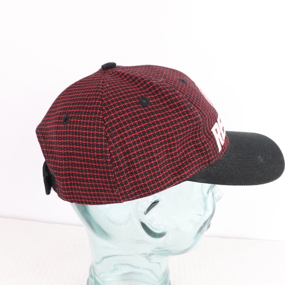 90s Logo Athletic Detroit Red Wings Strapback Hat - Picture 5 of 8